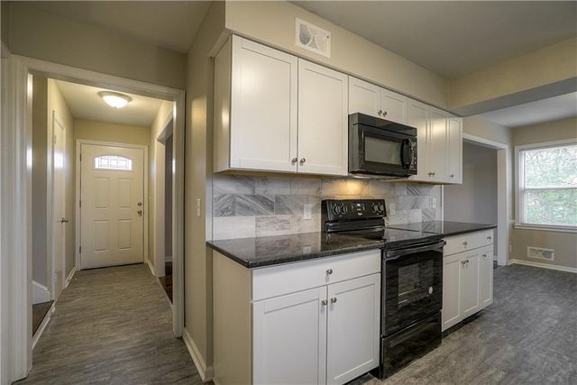 10200 Blue Ridge Boulevard, Kansas City, MO 64134