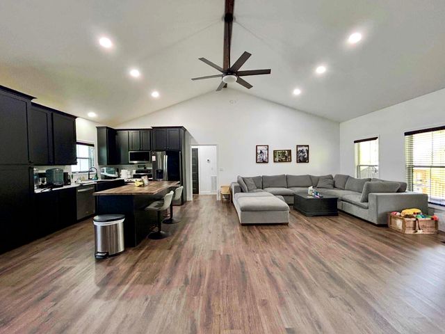 98 Spring View Drive, Somerset, KY 42503