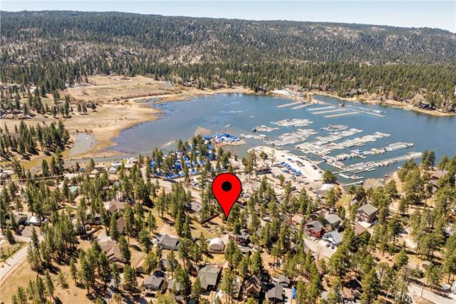 351 Edgemoor, Big Bear Lake, CA 92315