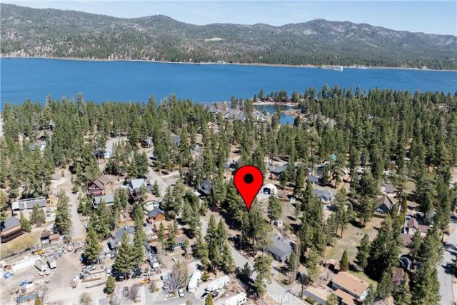 351 Edgemoor, Big Bear Lake, CA 92315