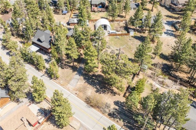 351 Edgemoor, Big Bear Lake, CA 92315