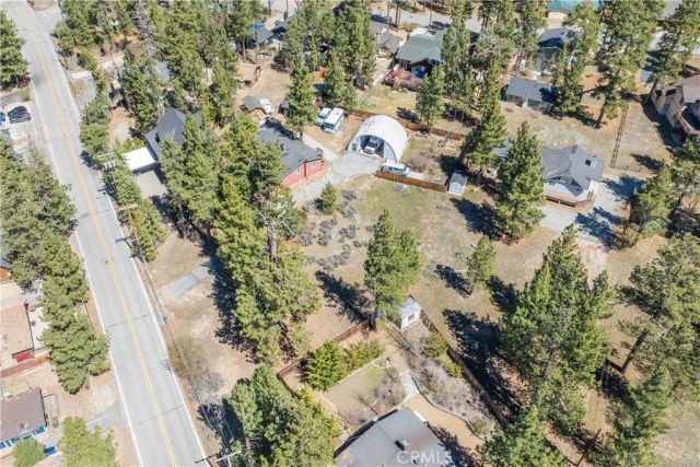 351 Edgemoor, Big Bear Lake, CA 92315