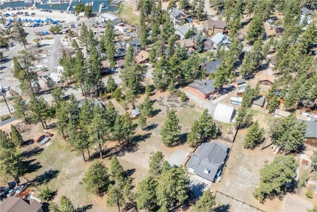 351 Edgemoor, Big Bear Lake, CA 92315