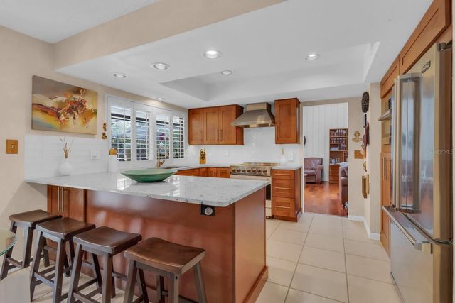 318 VALLEY DRIVE, Longwood, FL 32779