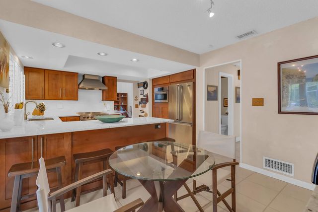 318 VALLEY DRIVE, Longwood, FL 32779