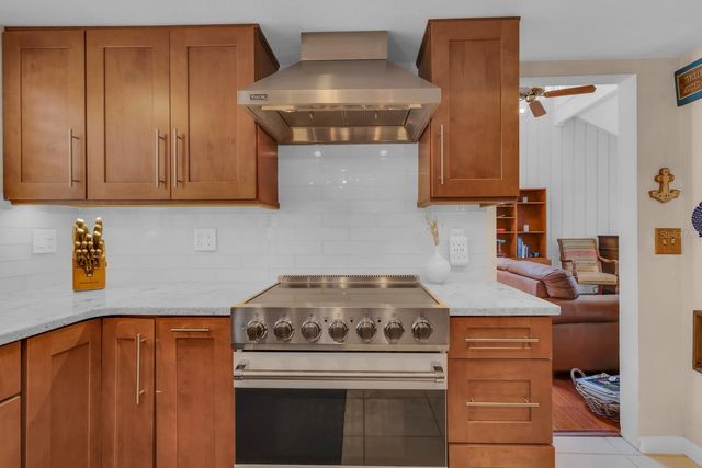 318 VALLEY DRIVE, Longwood, FL 32779