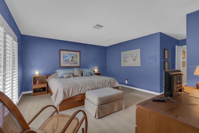 318 VALLEY DRIVE, Longwood, FL 32779