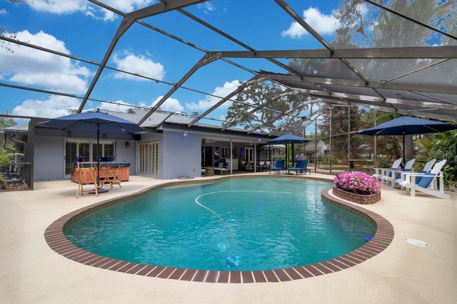 318 VALLEY DRIVE, Longwood, FL 32779