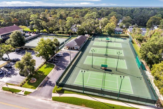 318 VALLEY DRIVE, Longwood, FL 32779