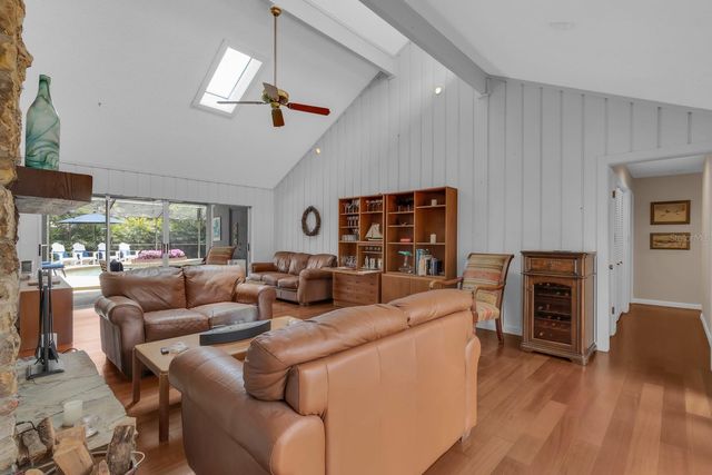 318 VALLEY DRIVE, Longwood, FL 32779