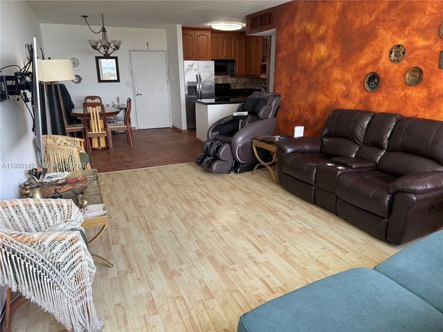 7441 Wayne Ave 9C, Miami Beach, FL 33141