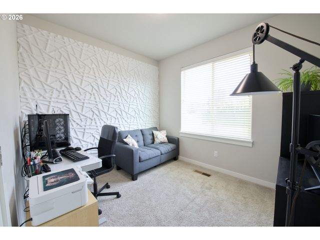 5249 Se DAVIS Rd, Hillsboro, OR 97123