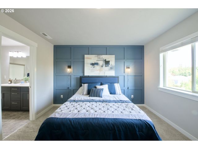 5249 Se DAVIS Rd, Hillsboro, OR 97123