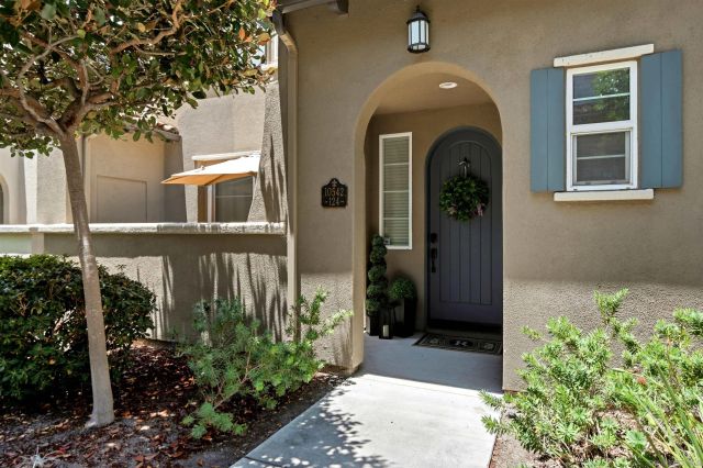 10542 Sanshey Lane 124, San Diego, CA 92127