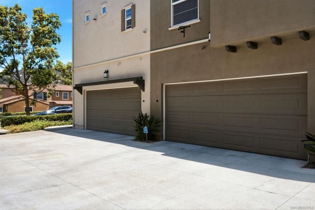 10542 Sanshey Lane 124, San Diego, CA 92127