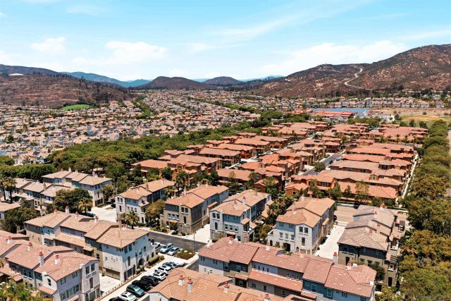10542 Sanshey Lane 124, San Diego, CA 92127