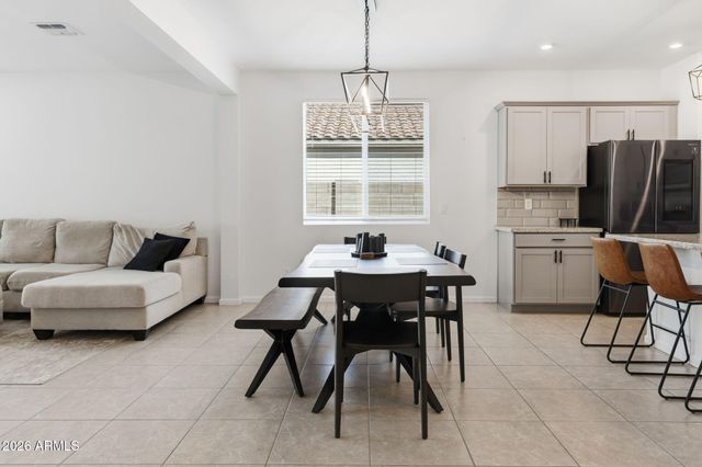 17790 W Villa Chula Lane, Surprise, AZ 85387