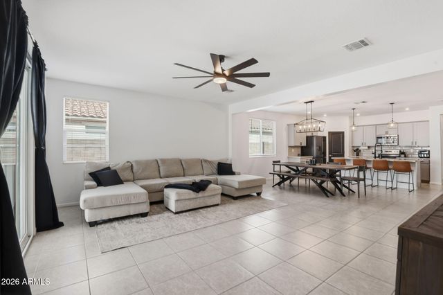 17790 W Villa Chula Lane, Surprise, AZ 85387