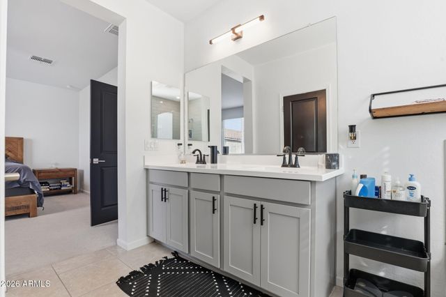 17790 W Villa Chula Lane, Surprise, AZ 85387