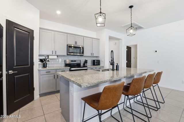 17790 W Villa Chula Lane, Surprise, AZ 85387