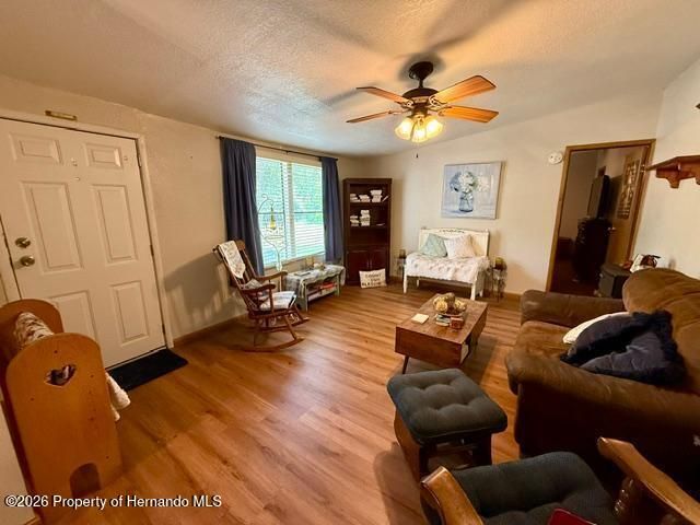 11340 SW 28th Way, Webster, FL 33597