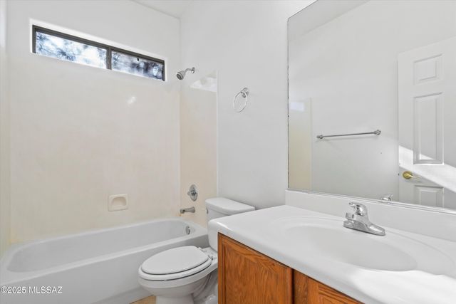 14551 S Camino Rio Abajo, Sahuarita, AZ 85629