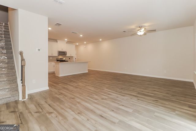 1565 Villageside Court, Lawrenceville, GA 30043