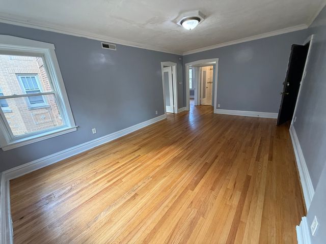 2102 S 51st Avenue 5, Cicero, IL 60804