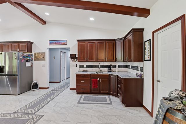 211 E Bay Drive, Bridgeport, TX 76426