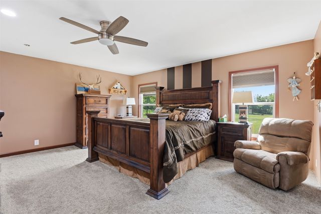 211 E Bay Drive, Bridgeport, TX 76426