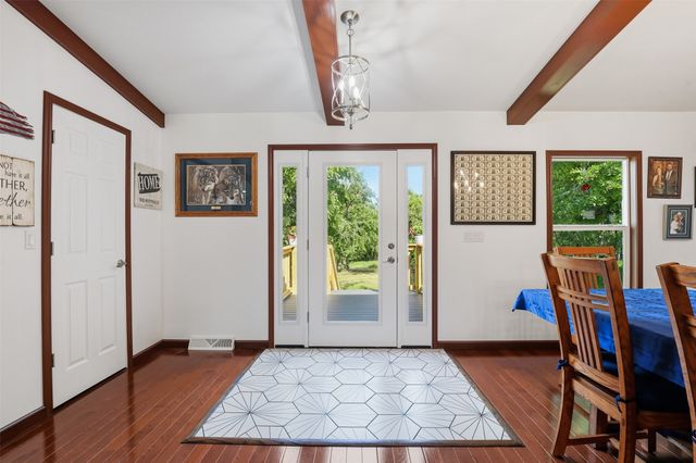 211 E Bay Drive, Bridgeport, TX 76426