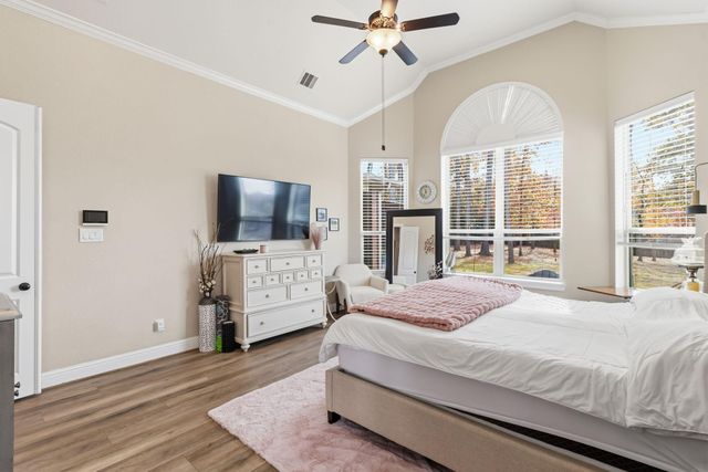 2187 Graystone Hills Drive, Conroe, TX 77304