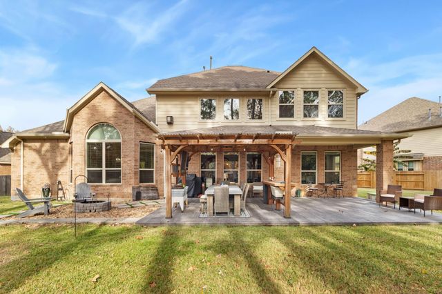 2187 Graystone Hills Drive, Conroe, TX 77304