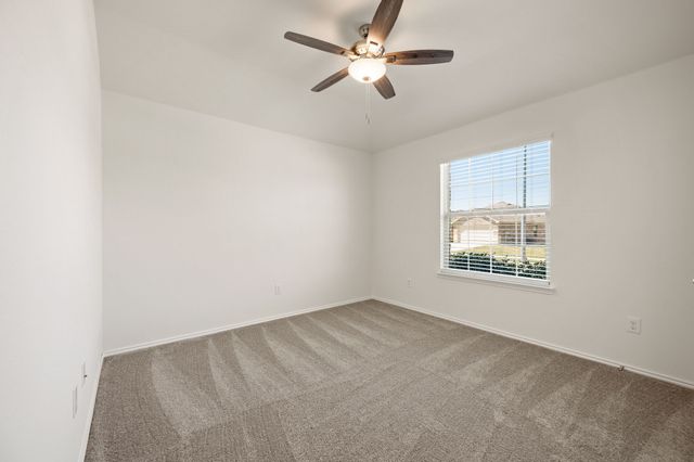 813 Amberwood Court, Fort Worth, TX 76052