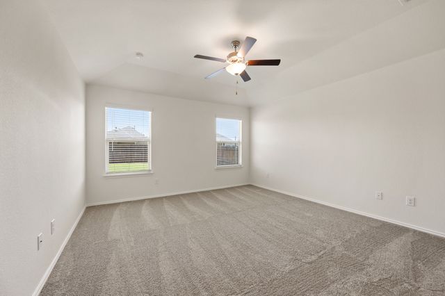 813 Amberwood Court, Fort Worth, TX 76052