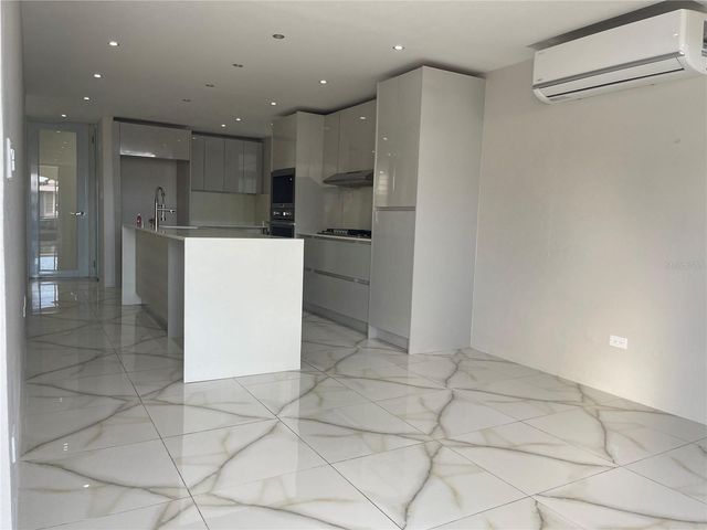 K-22 Calle 10 URB. LOMA ALTA, Carolina, PR 00987