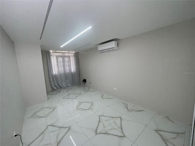 K-22 Calle 10 URB. LOMA ALTA, Carolina, PR 00987