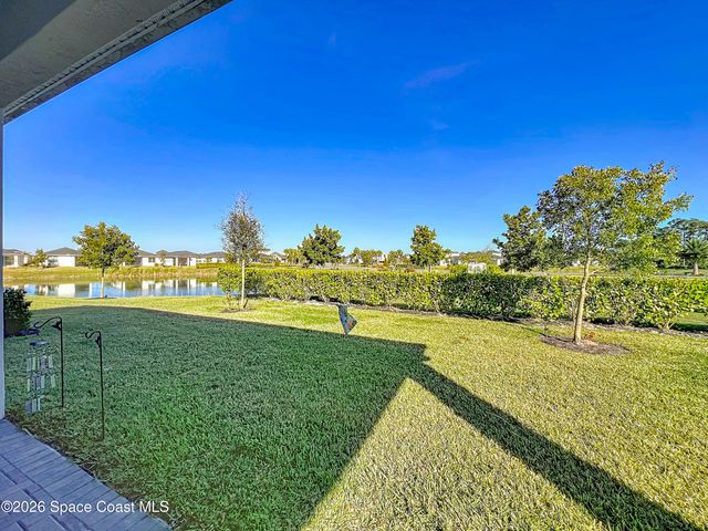 821 Antibes Court NW, Palm Bay, FL 32907