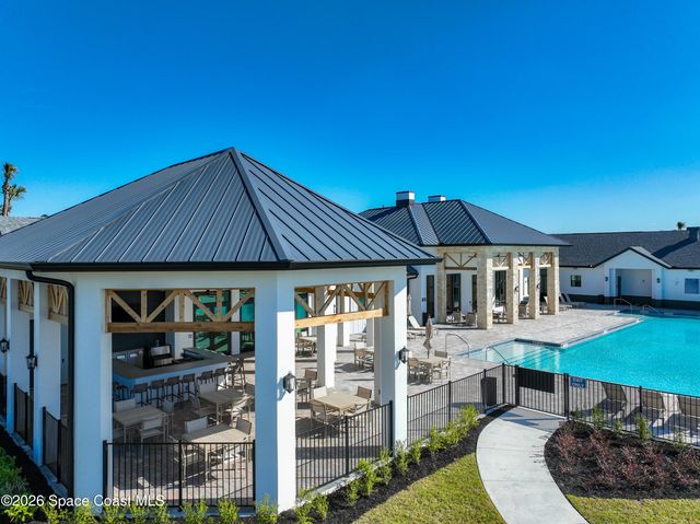 821 Antibes Court NW, Palm Bay, FL 32907