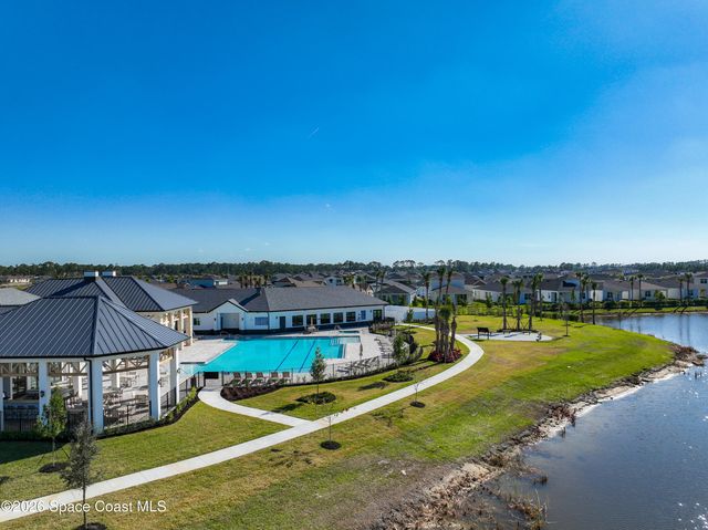 821 Antibes Court NW, Palm Bay, FL 32907