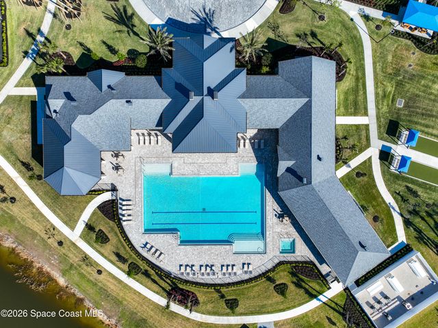 821 Antibes Court NW, Palm Bay, FL 32907