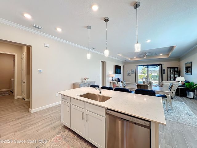 821 Antibes Court NW, Palm Bay, FL 32907