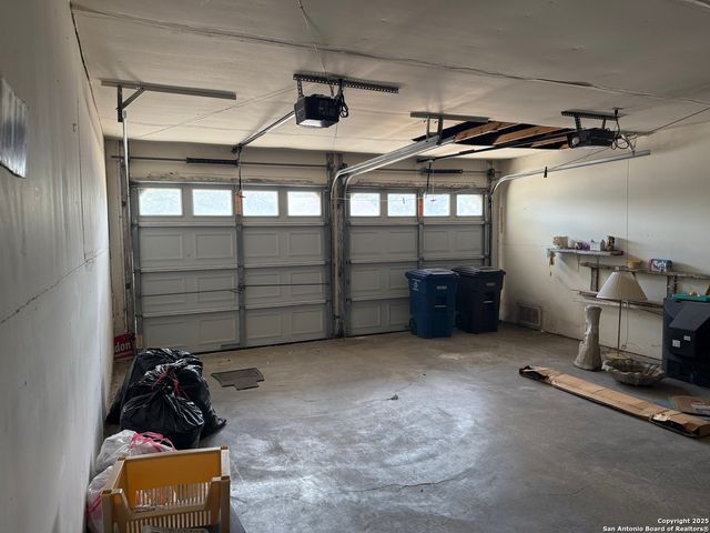 6115 Lake Kemp, San Antonio, TX 78222