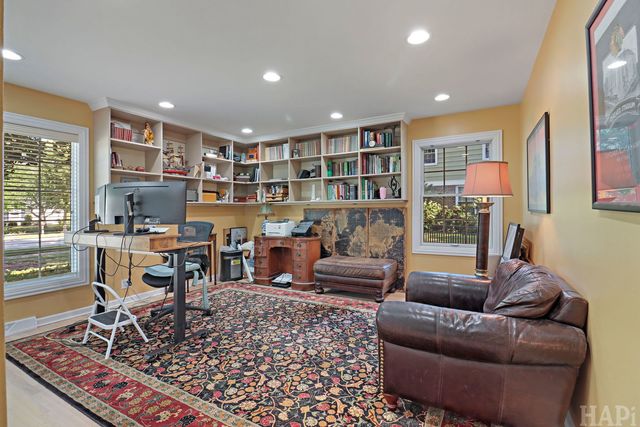 4041 Picardy Drive, Northbrook, IL 60062
