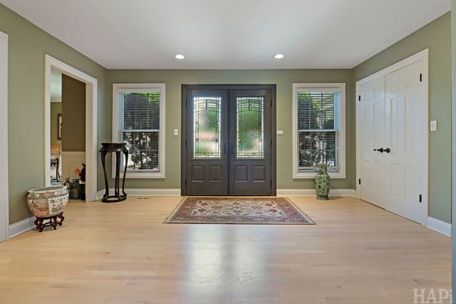 4041 Picardy Drive, Northbrook, IL 60062