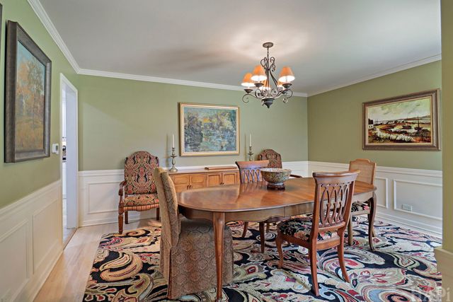 4041 Picardy Drive, Northbrook, IL 60062