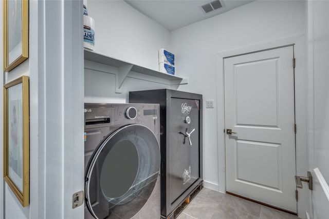 552 Brook View Drive, Van Alstyne, TX 75495