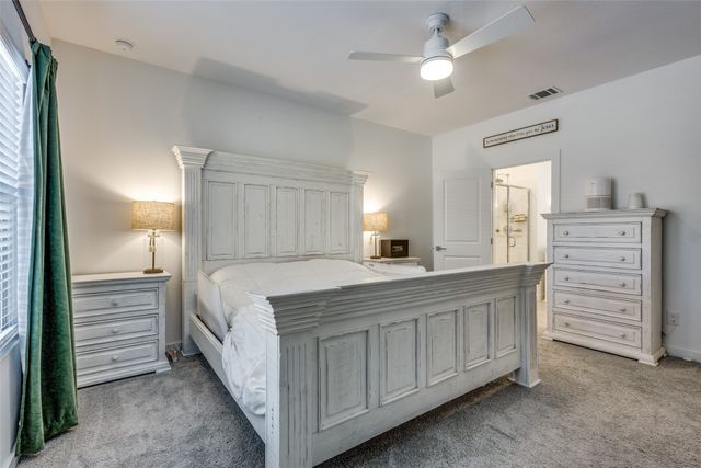 552 Brook View Drive, Van Alstyne, TX 75495