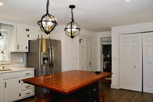 713 Sandwich Road, East Falmouth, MA 02536