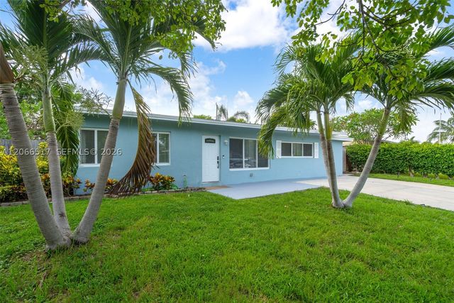 2721 NE 8th Ave, Pompano Beach, FL 33064